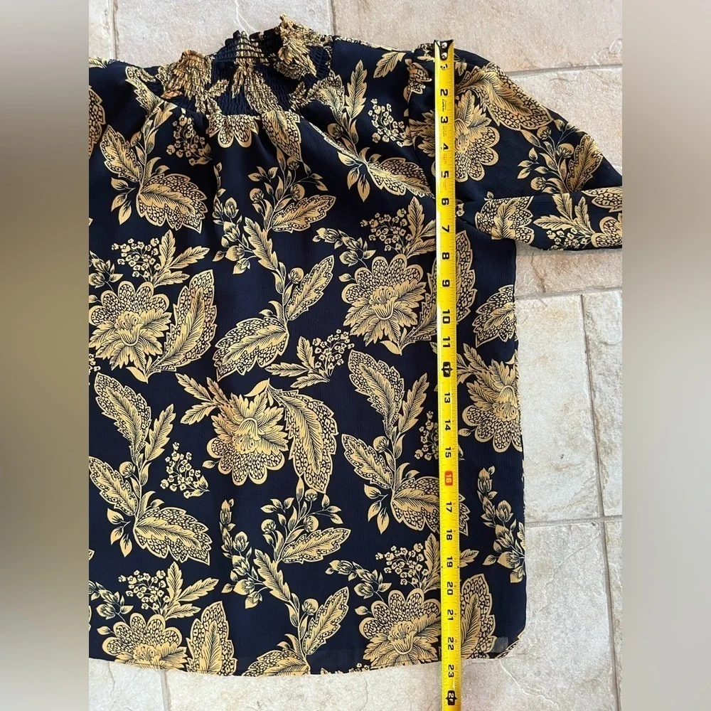 J Crew Smocked Ruched Chiffon Regal Gold Navy Floral Coquette Blouse Women Sz XS